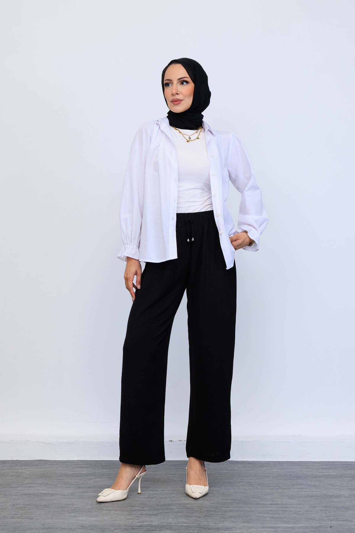 OKTAYUSTA COLLECTİON Kadın Beli Lastikli Günlük Bol Paça Siyah Pantolon