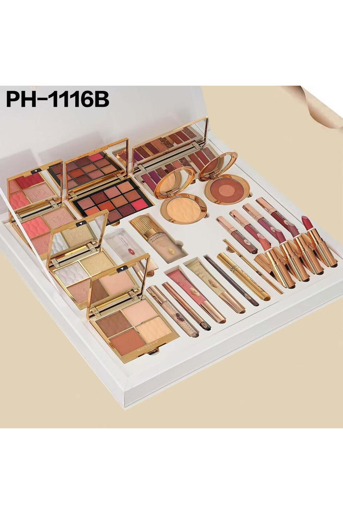 طقم Madream الجميل الابيض