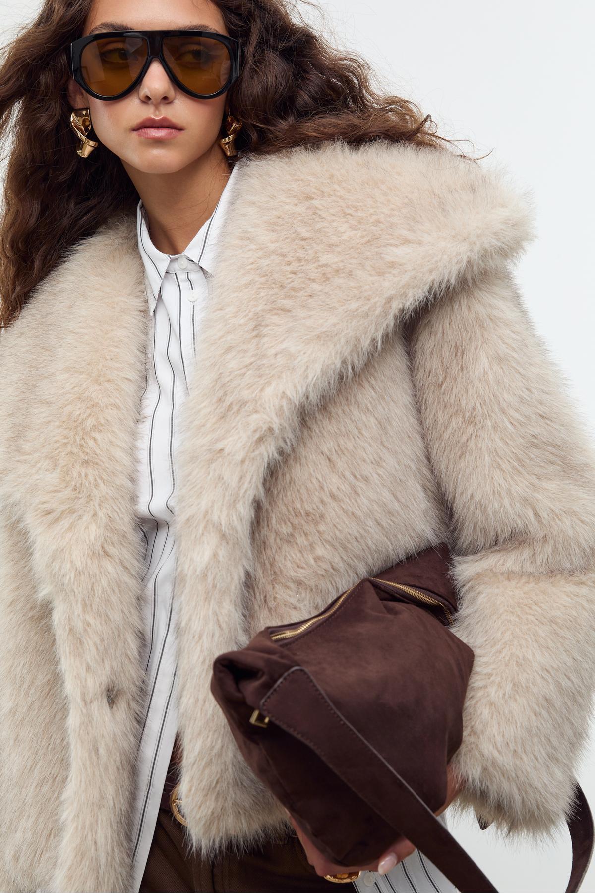Stradivarius Crop suni kürk ceket