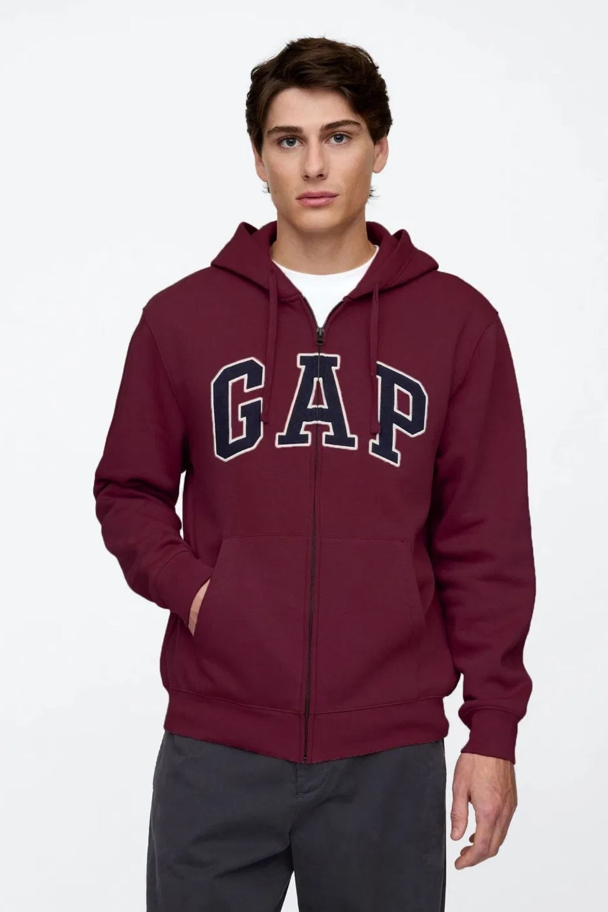 گپ سویشرت زیپ‌دار مردانه طرح لوگو از جنس پشم نرم و به رنگ زرشکی