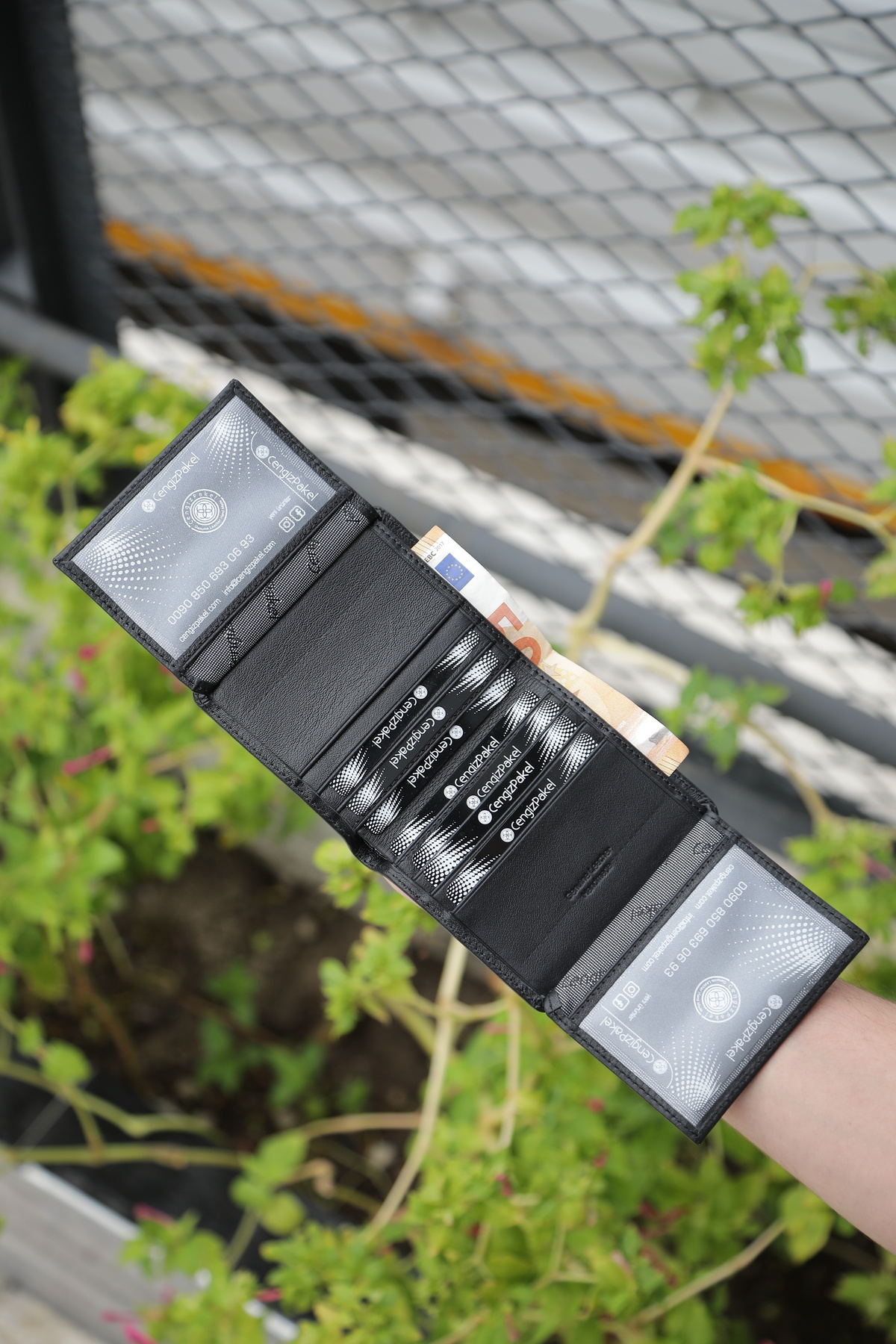 Cengiz Pakel  Cengiz Pakel Siyah/Parlement Hakiki Deri Erkek Cüzdan – Çok Kartlı Minimal Model - Görsel 2