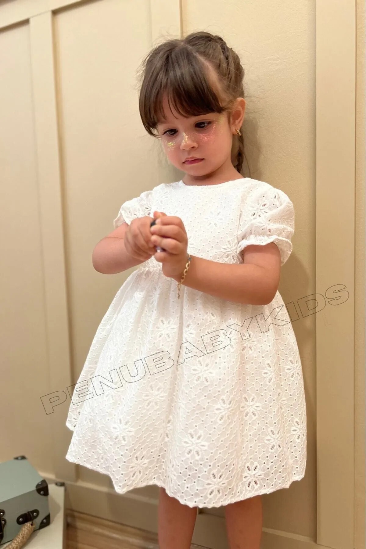 penu baby kids Ekru Kısa Kollu Pamuklu Fisto Kumaş Çıtçıt Kapamalı Kız Çocuk Kız Bebek Elbise