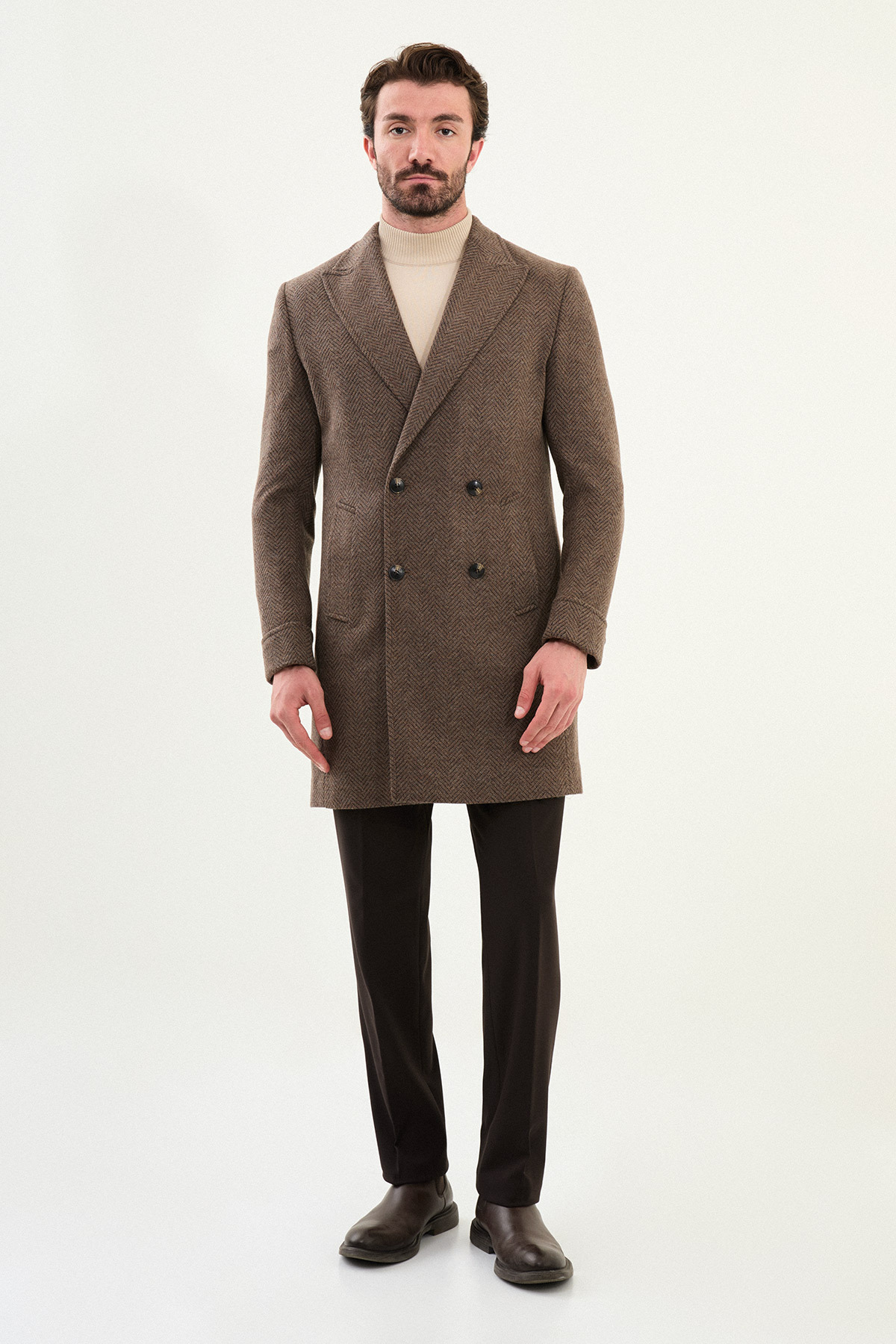 Desenli Slim Fit Geniş Yaka Kruvaze Yün Erkek Kaban Kahve - 21321.25K — رنگارنگ — تصویر 3 از 6