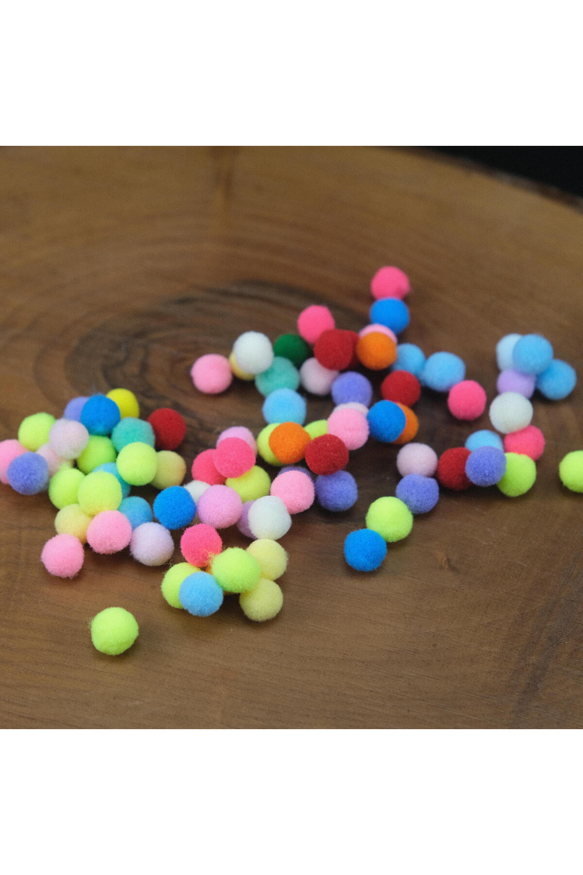 Prestij Boncuk Karışık Renkli Ponpon Mini Boy Peluş Ponpon 10 mm