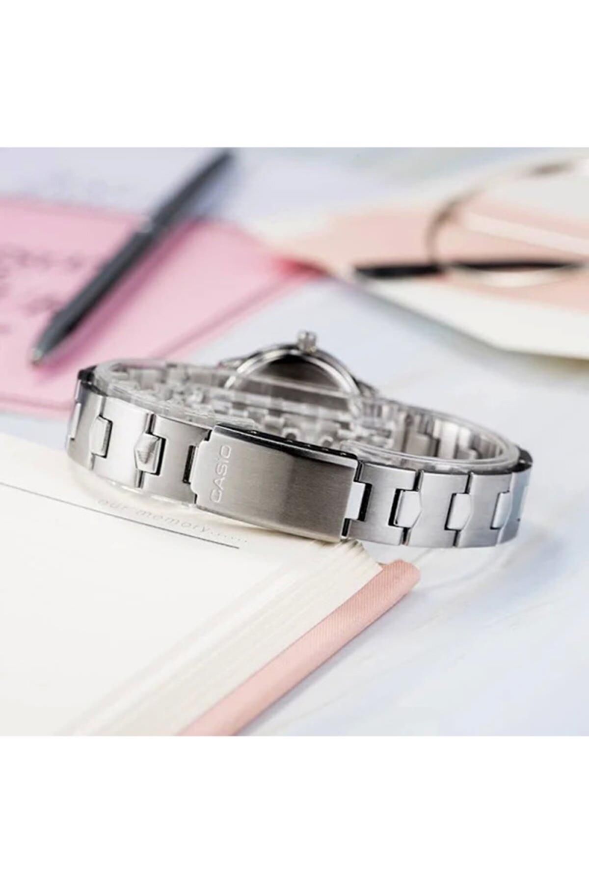 Casio  LTP-1241D-4A2DF KADIN KOL SAATİ - Görsel 3