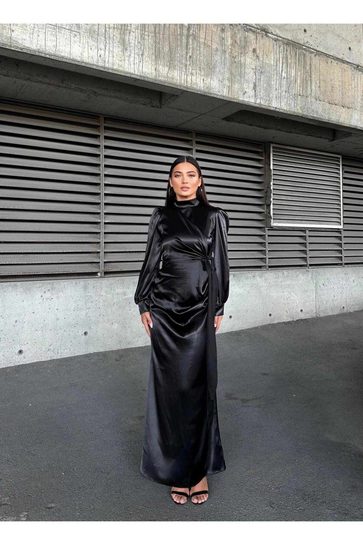 Suedcollection Yandan Bağlamalı Pile Detaylı Saten Abiye Siyah 583236