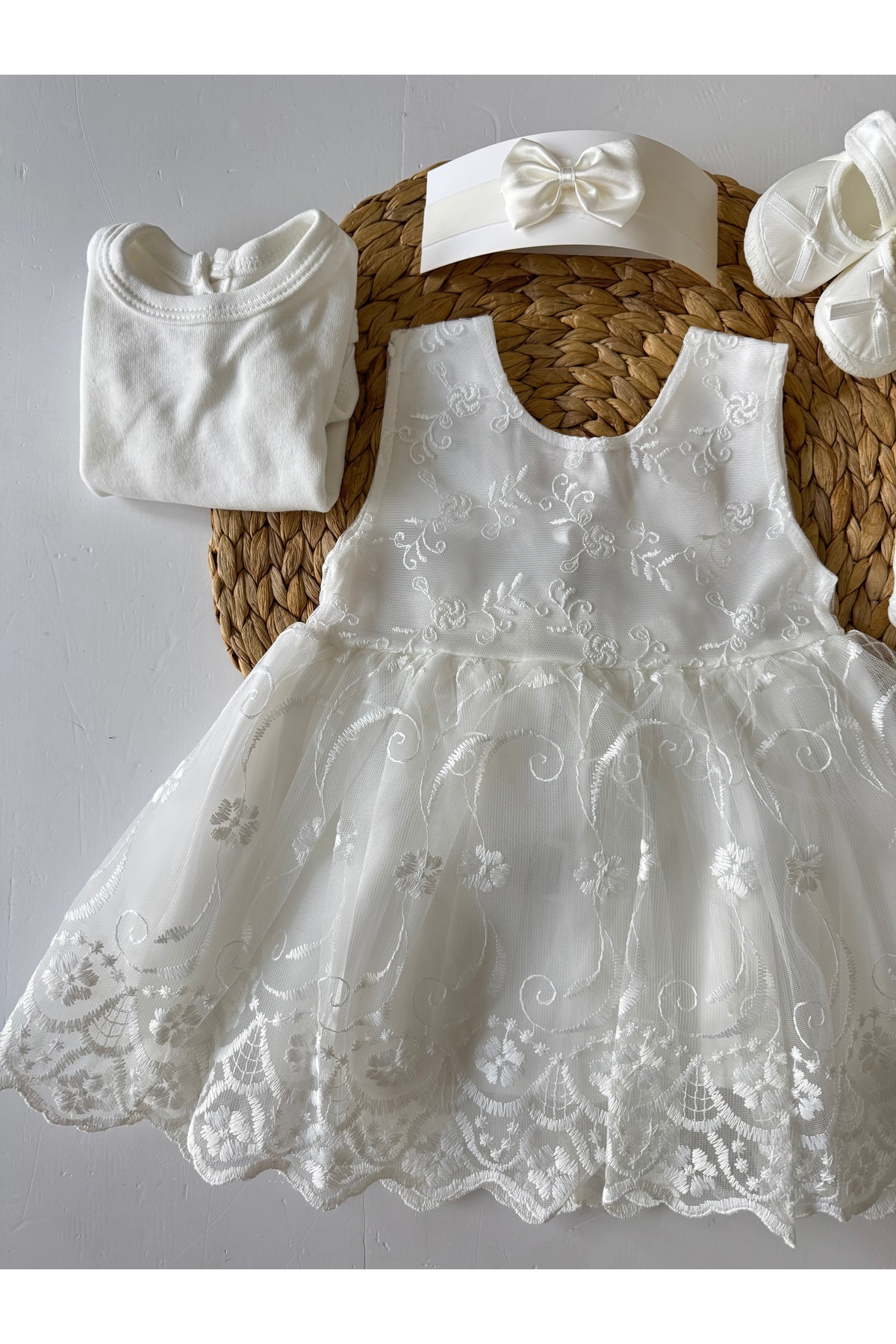 PİLEKİ BABY ( 4 Parça ) 0 4 Ay Yenidoğan Bebek Mevlüt Elbisesi Prenses Elbise Dantelli Kız Bebek Elbisesi fotoğrafı 6 (önizleme)