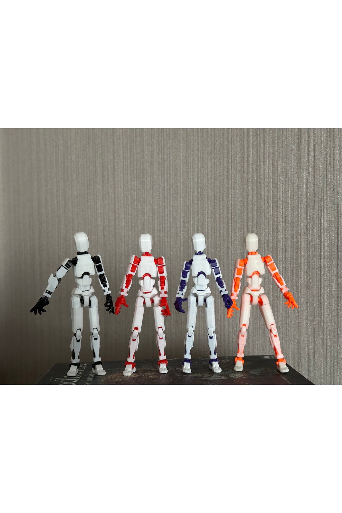 saki　ボブルヘッド13体セット Loopify Lucky 13 Aksiyon Figürü Robot Oyuncak 13cm Beyaz 4'lü Set