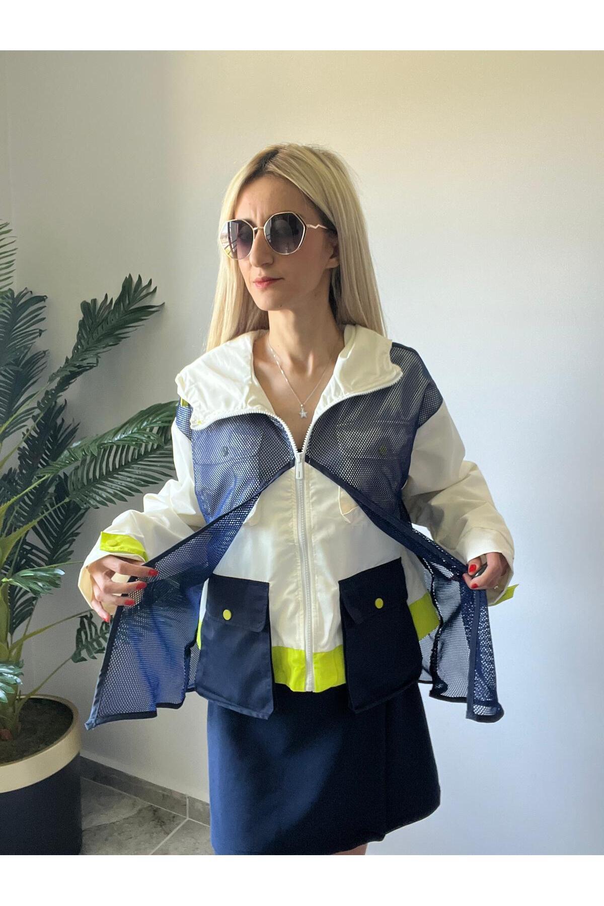 MODA File Detaylı Tasarım Yağmurluk