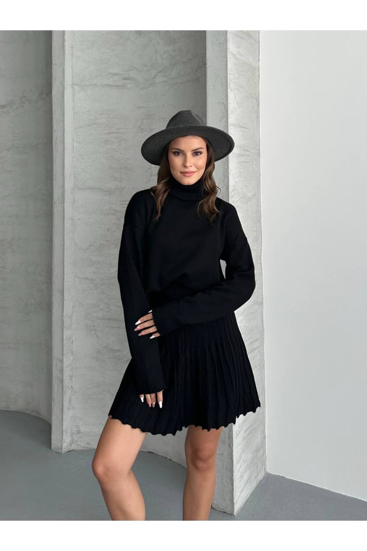 Ensemble deux pièces pull col roulé et jupe en tricot femme noir - Görsel 3