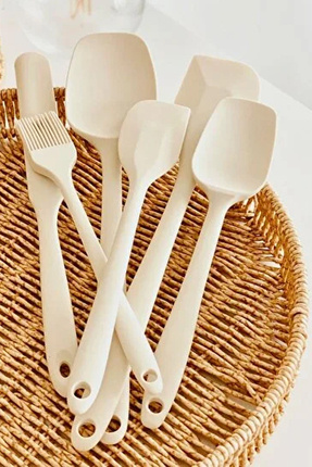 Home Elvory 6 Parça Silikon Isıya Dayanıklı Mutfak Servis Seti Krem