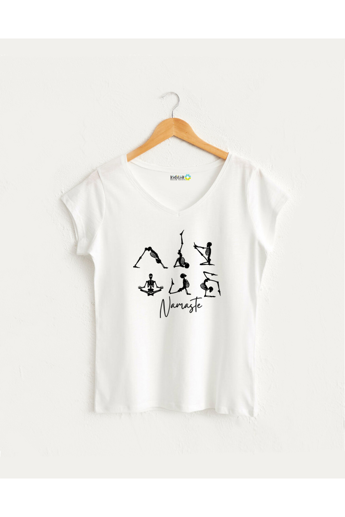 Kidilia Namaste İskelet Görselli Kadın V yaka %100 Pamuklu Pilates Tasarım T-shirt
