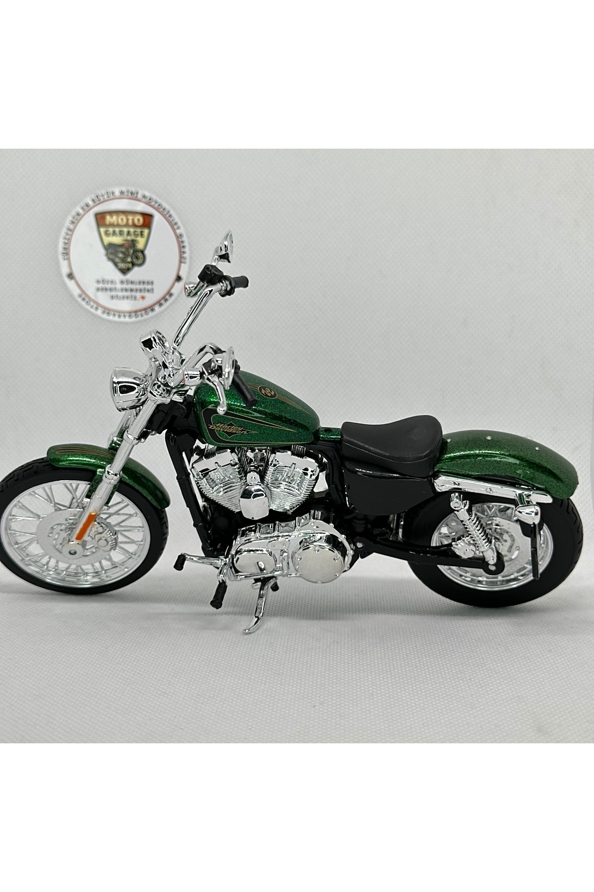 Genel Markalar Harley Davidson 2013 XL 1200V Seventy-Two 1:12