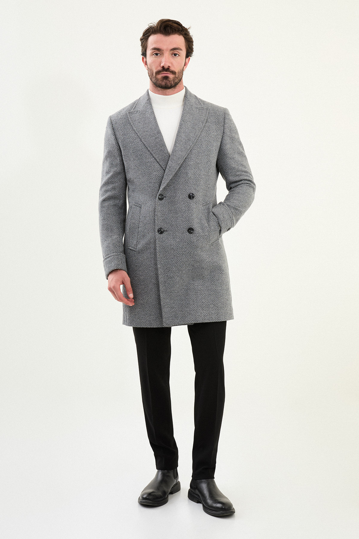 Desenli Slim Fit Geniş Yaka Kruvaze Yün Erkek Kaban Gri - 21321.25K — رنگارنگ — تصویر 3 از 6
