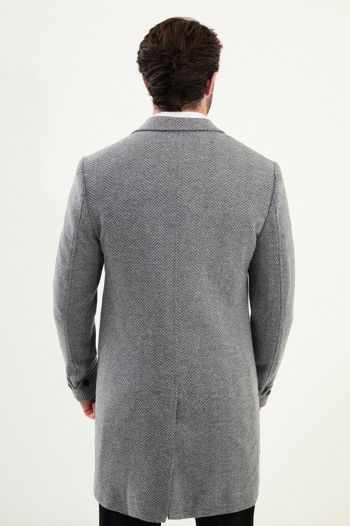 Desenli Slim Fit Geniş Yaka Kruvaze Yün Erkek Kaban Gri - 21321.25K — رنگارنگ — تصویر 5 از 6