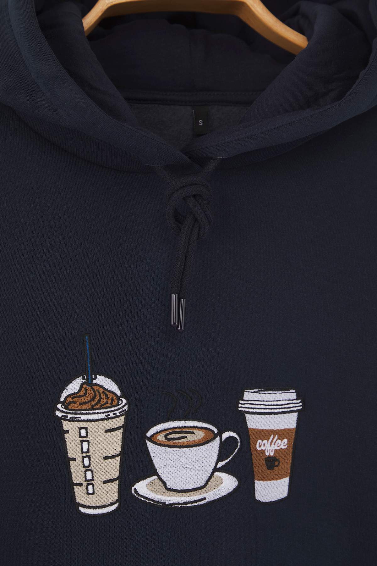 Trendyolmilla  Teen Lacivert Nakışlı Oversize/Geniş Kalıp Kapüşonlu Örme Sweatshirt TWOAW26SW00105 - Görsel 6