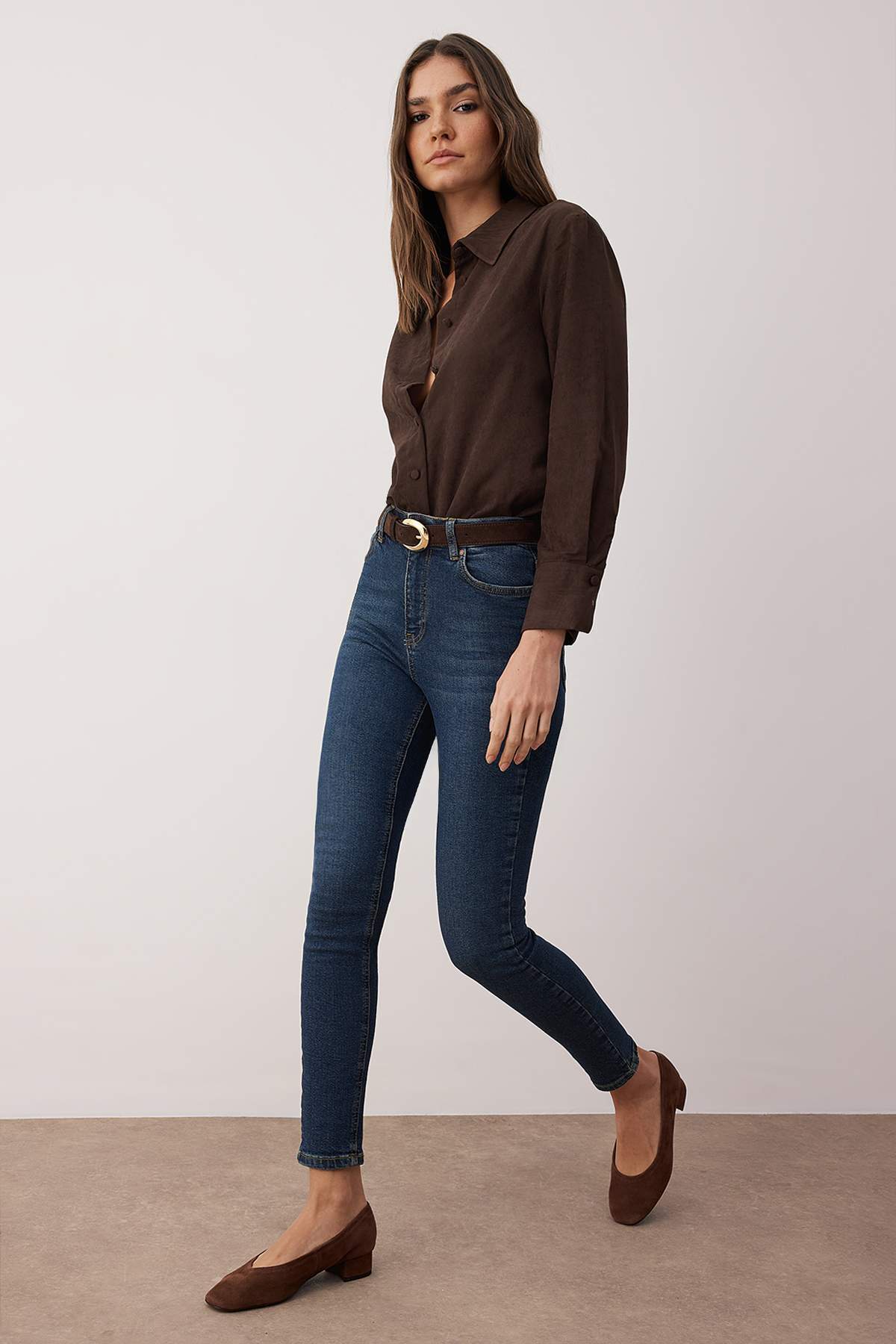 Trendyolmilla  Lacivert Vücudu Saran Yüksek Bel Ekstra Esnek Skinny Jeans TWOAW24JE00068 - Görsel 2