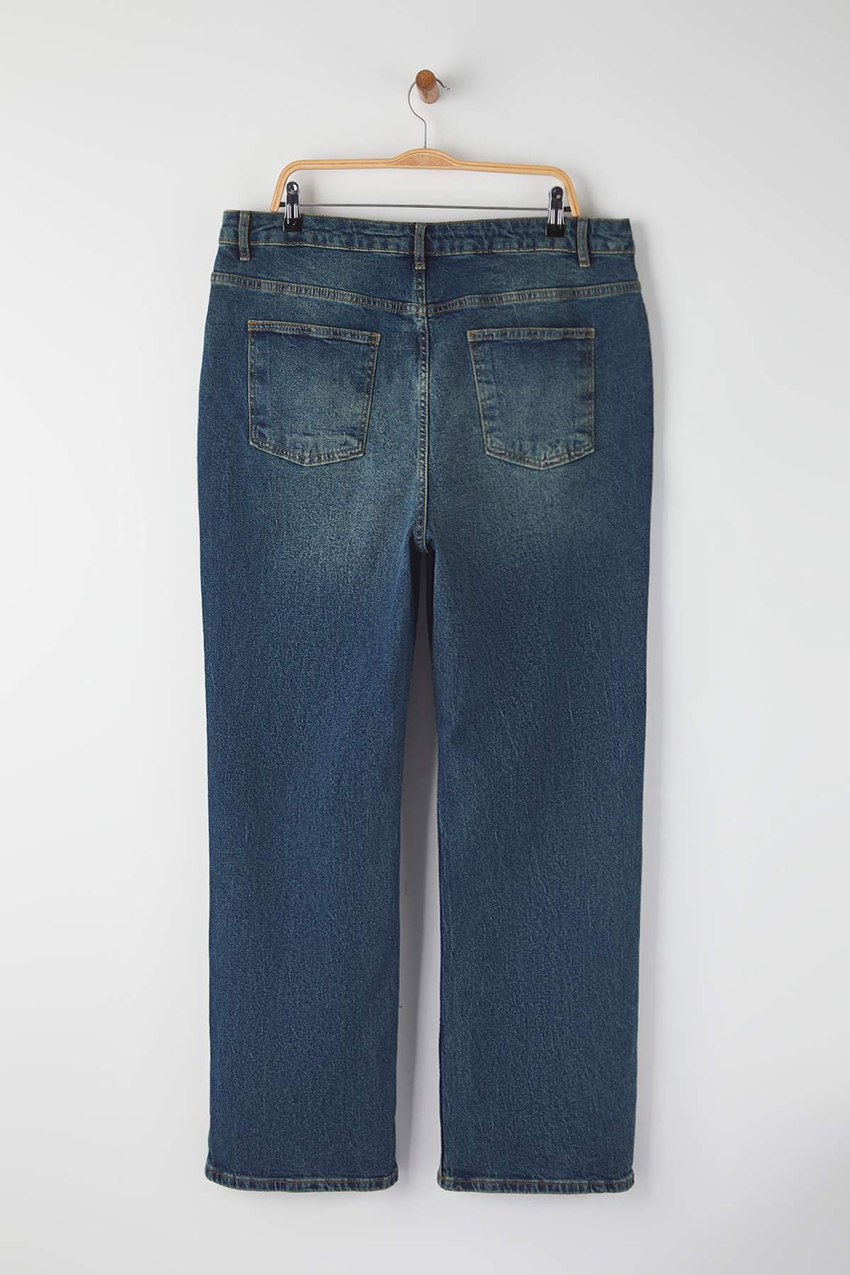 Trendyolmilla  Mavi Yüksek Bel Comfort/Orta Esnek Straight Fit Denim Büyük Beden Jeans TBBSS24CJ00051 - Görsel 7