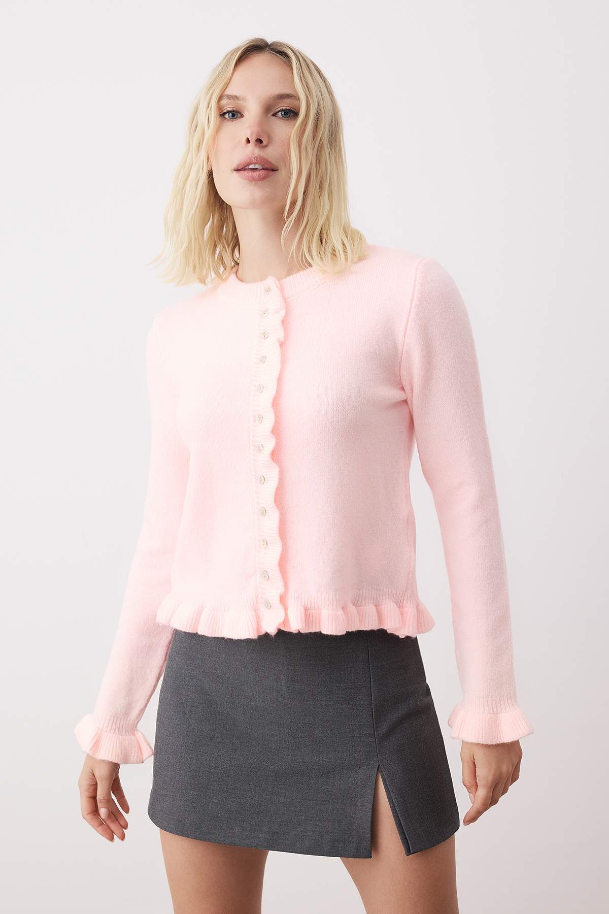 Trendyolmilla  Pembe Düğme Detaylı Yumuşak Dokulu Triko Hırka TWOAW26HI00038