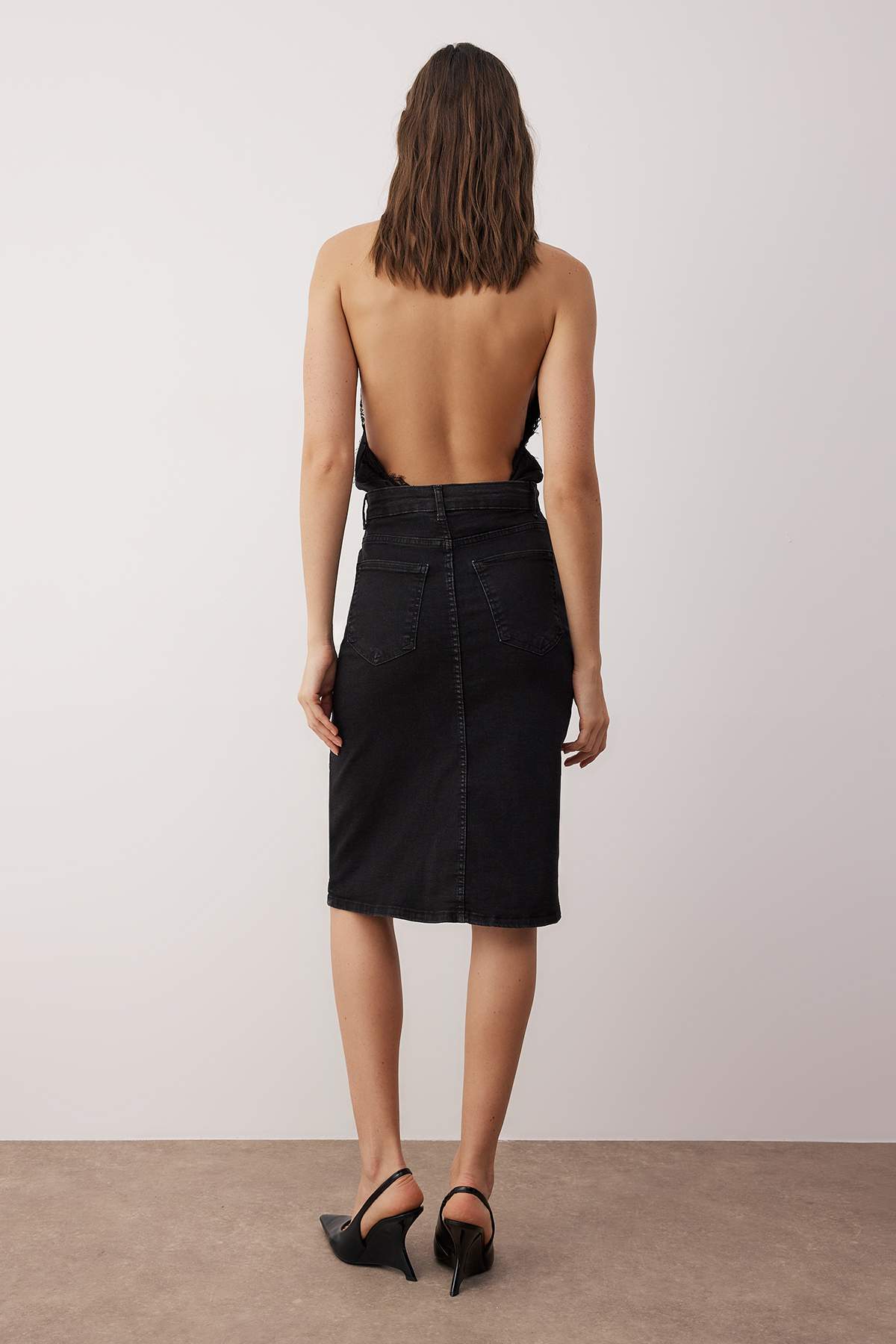 Trendyolmilla  Siyah Yüksek Bel Midi Kalem Comfort/Esnek Denim Etek TWOSS21ET0297 - Görsel 4