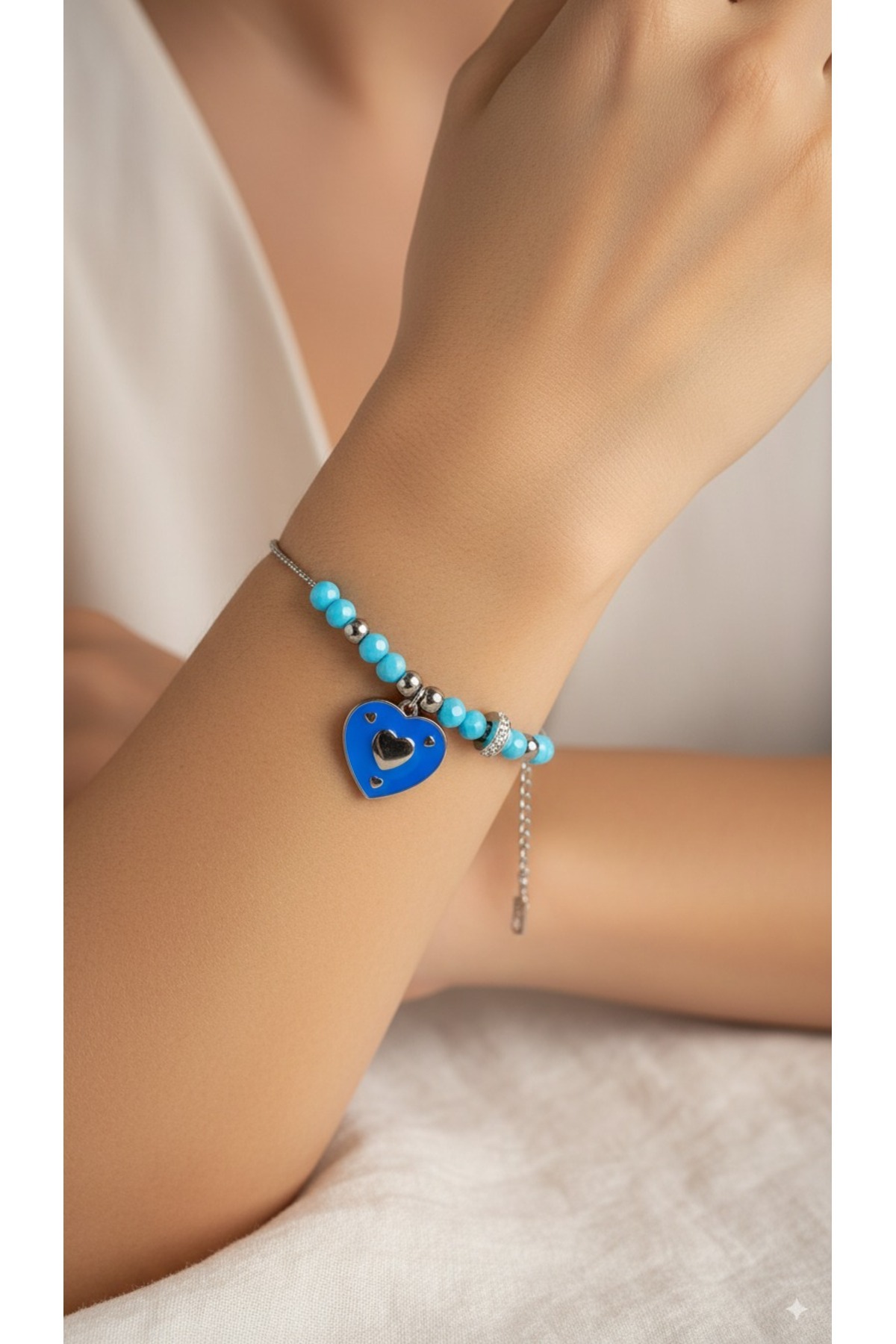 Kalp Desenli Mavi Boncuklu 316L Çelik Bileklik