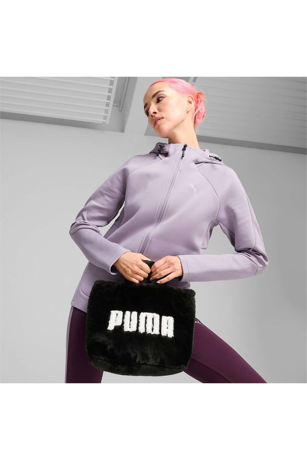 Puma Core Fur Tote Kadın Siyah Mini Omuz Çantası (090657-01)