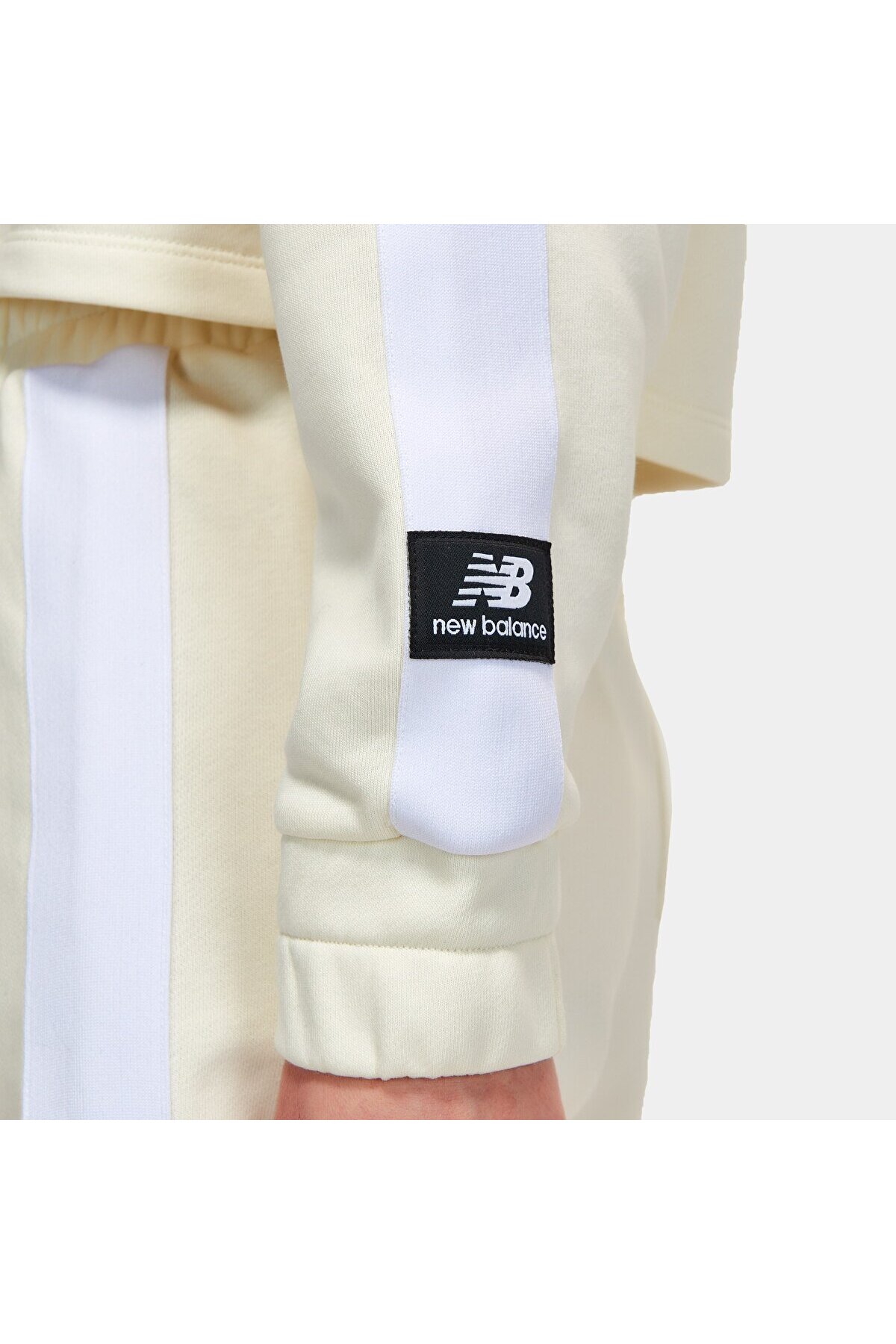New Balance WNH1420 Bej Kadın Sweatshirt görsel 6
