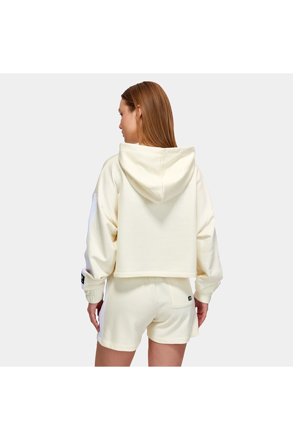 New Balance WNH1420 Bej Kadın Sweatshirt görsel 5