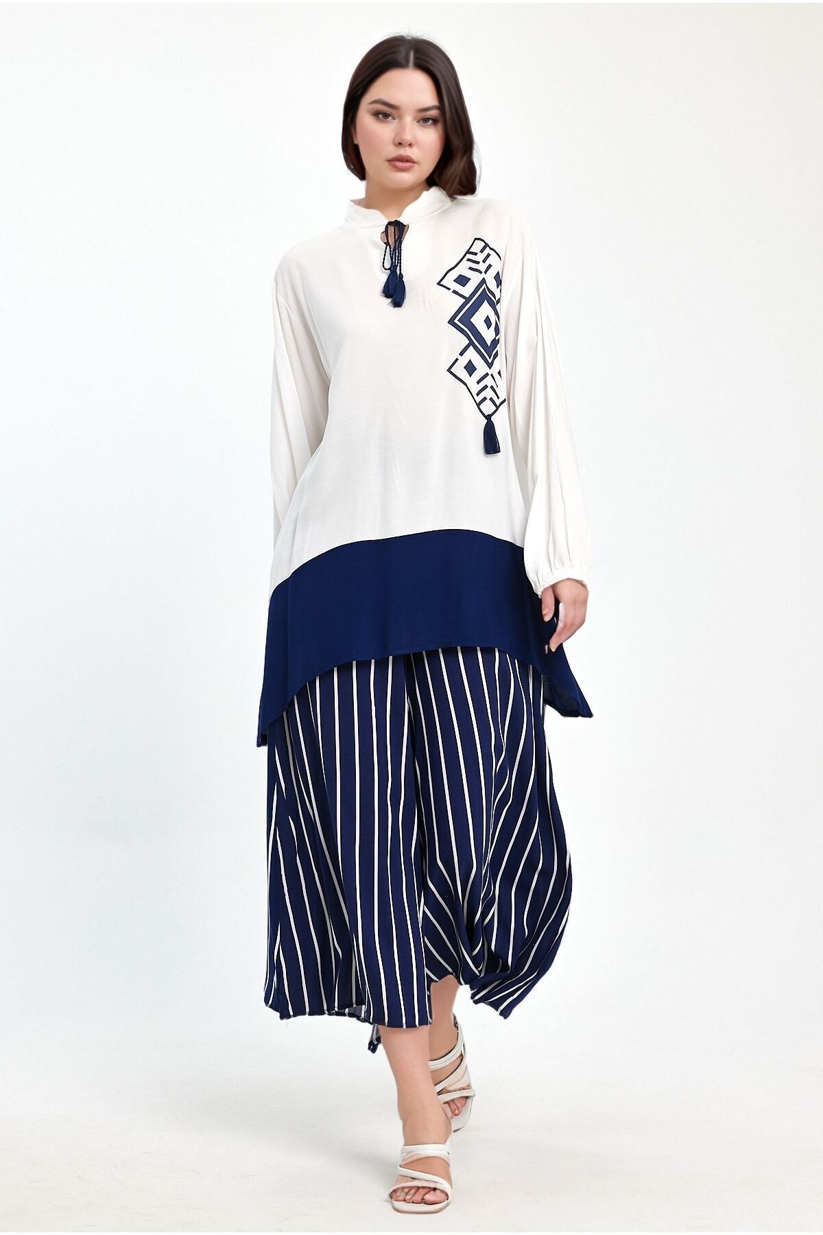 bacc Kadın Maxi Boy Lacivert Renk Bloklu Çizgili Pantolon Ve Uzun Tunik Alt Üst Takım Bcvl-241021