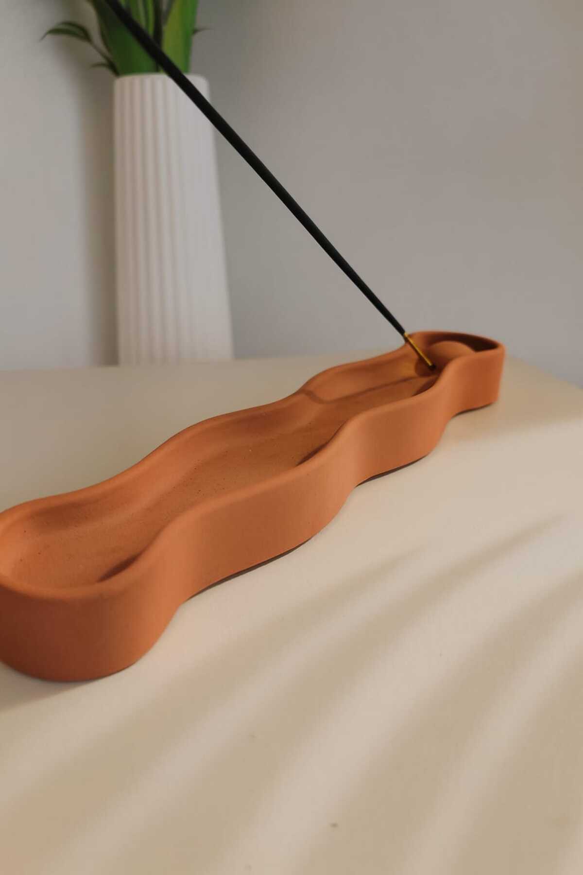 Concrete Wavy Decorative Incense