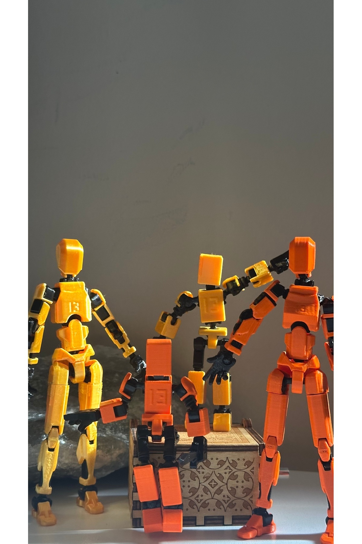 Loopify Lucky 13 Aksiyon Figürü Robot Oyuncak 13cm 4'lü Altın