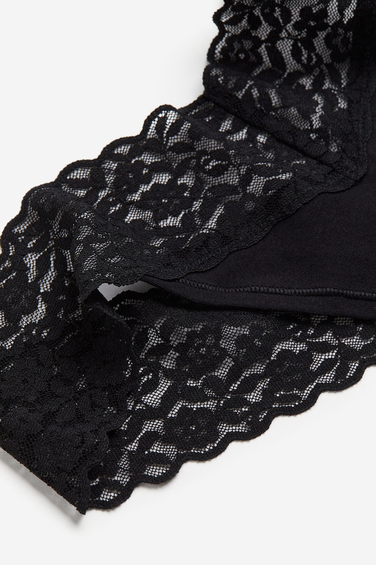 H&M 5’li Dantel Thong Külot görsel 3