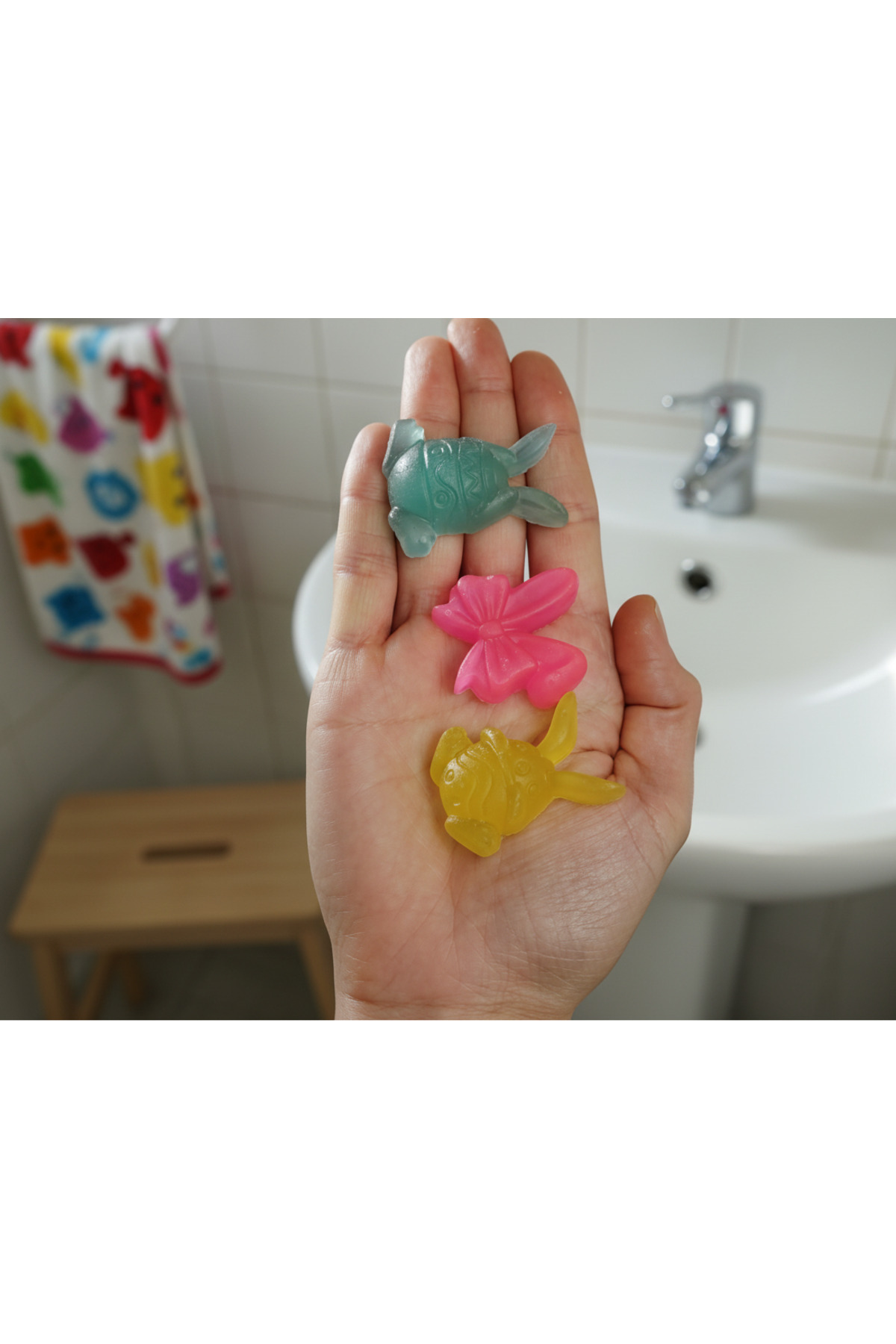 seyora Çocuklar İçin Minik Tavşan Figürlü El Yıkama Sabunu Limon Kokulu 15 adet fotoğrafı 4 (önizleme)