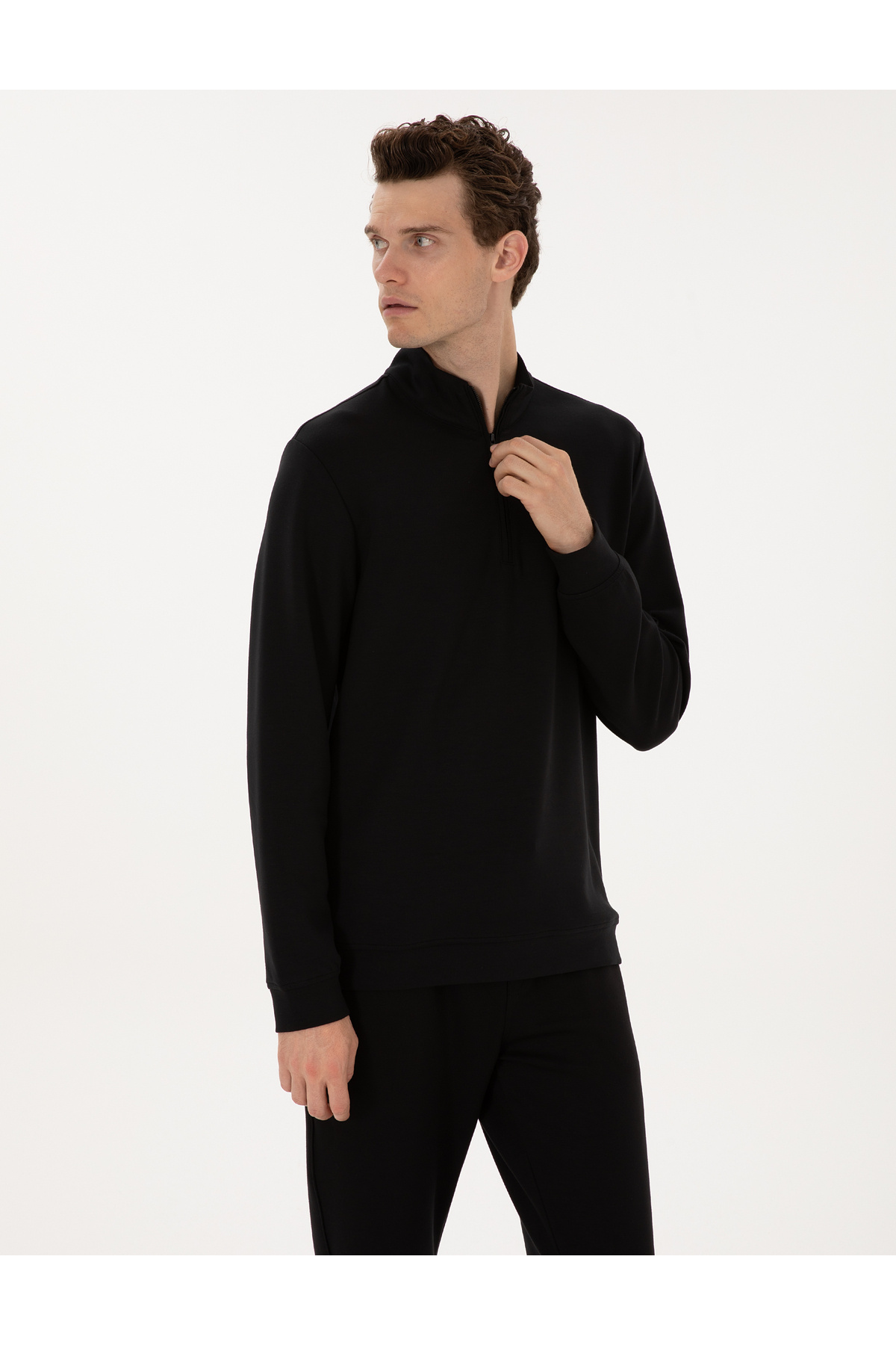 پیر کاردین سویشرت مشکی Regular Fit 50314231-VR046