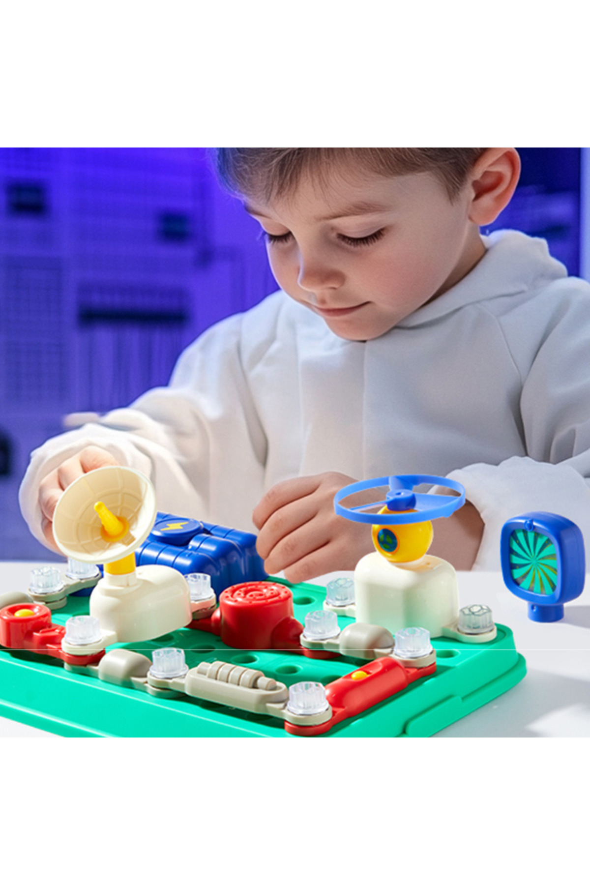 کیت کوچک مهندس برق