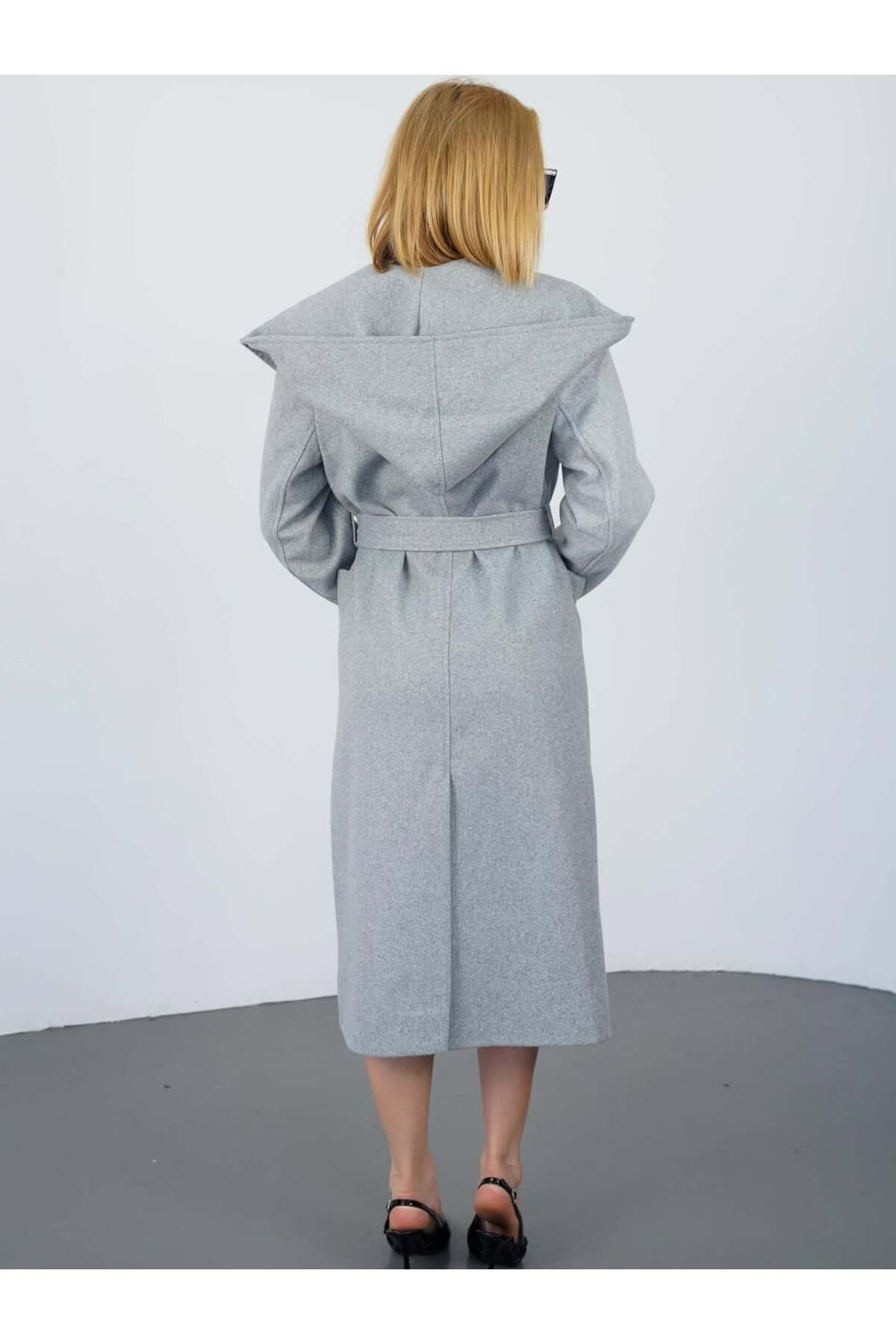 Fibula  Kapşonlu ve astarlı kaşe manto - Görsel 2