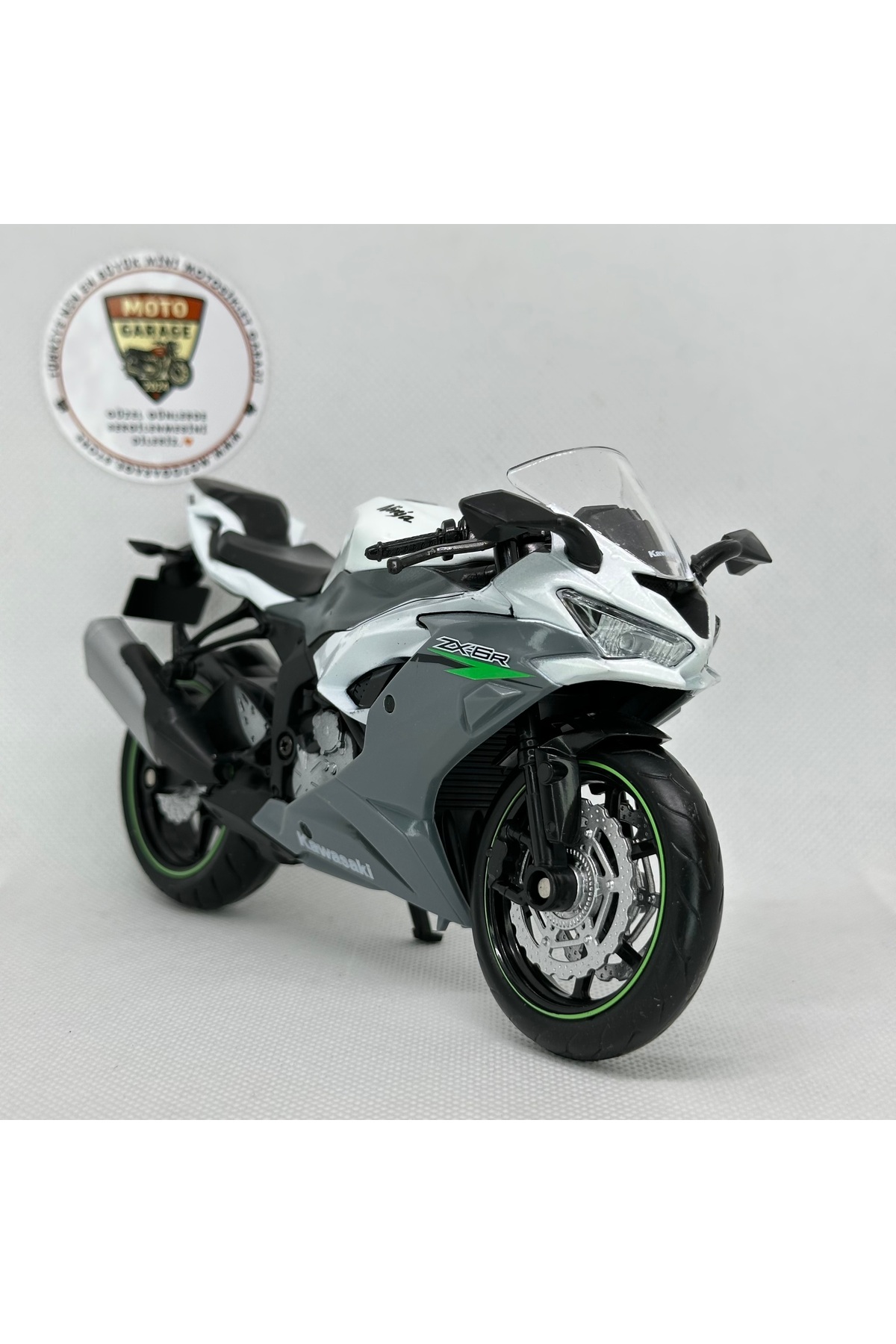RMZ City Kawasaki Ninja ZX-6R 1:12 Diecast Motosiklet Model