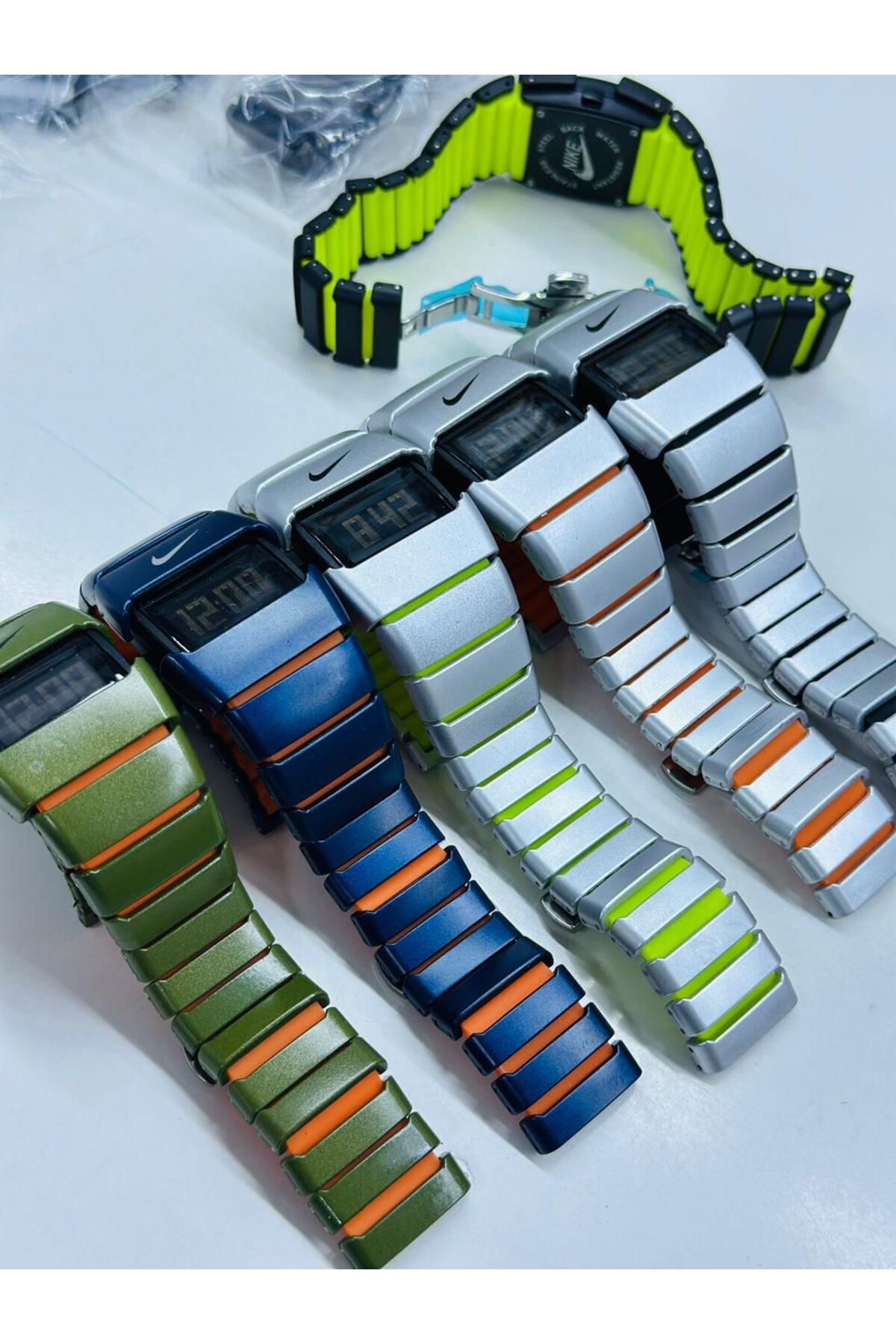 ساعت ورزشی مردانه