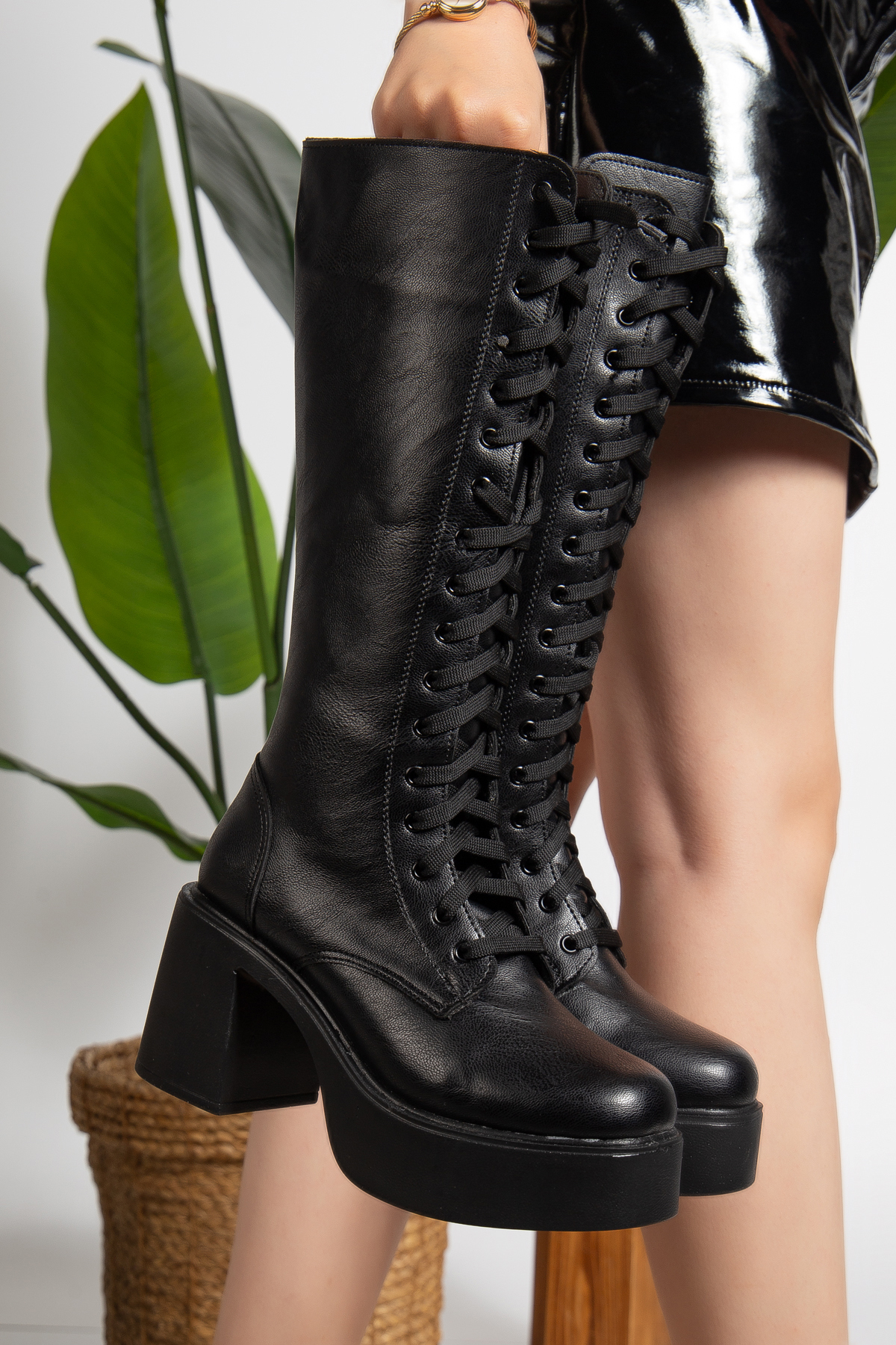 BUİSTİ  kadın bağıcıklı postal çizme - Görsel 3