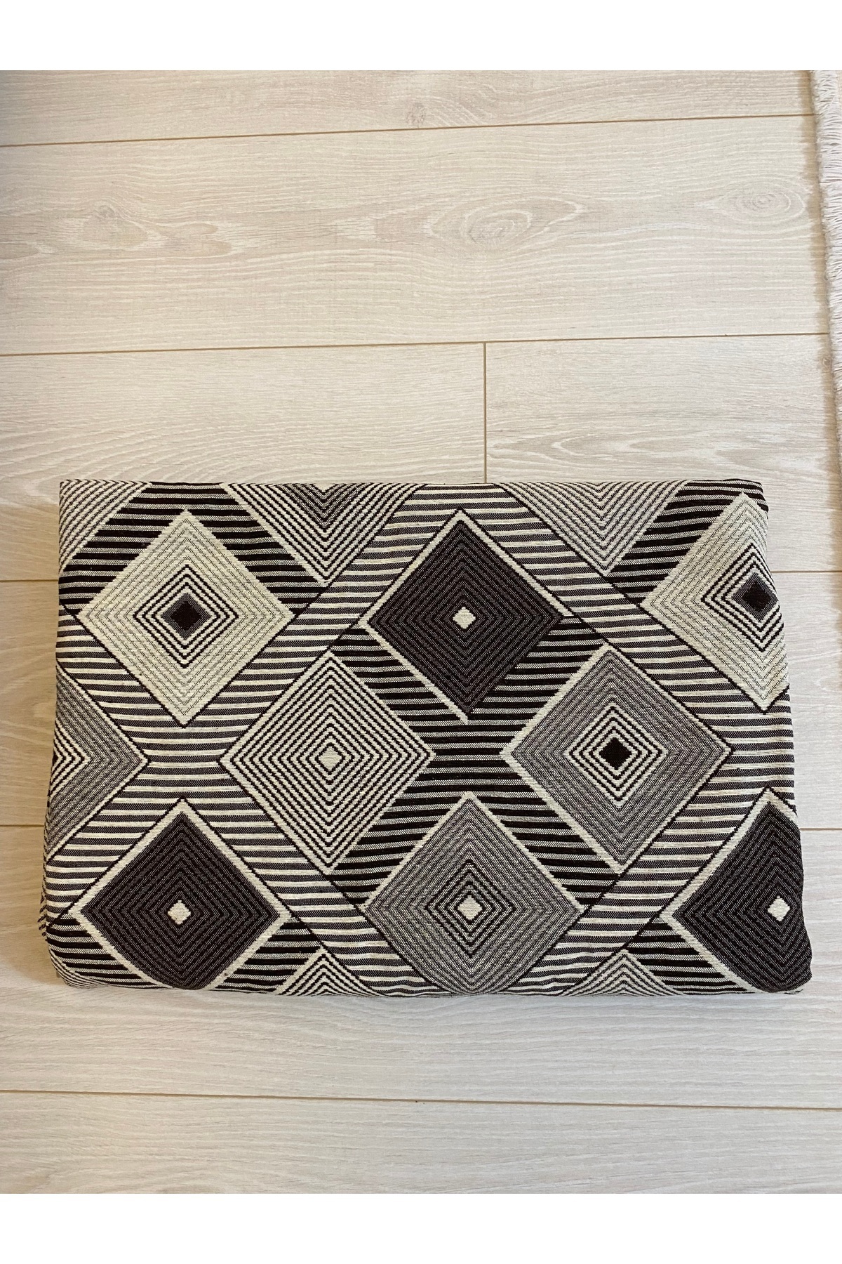 KUYUCAK Halı Örtüsü Savan 6m2 (200x300 Cm)- Pamuklu - KOYU KAHVERENGİ