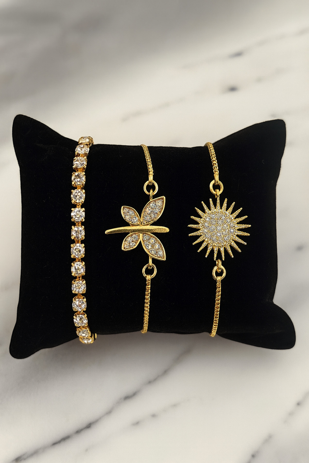 Merand Altın Renk 3’lü Bileklik Seti – Su Yolu, Kelebek & Güneş Motifli – Kadın Takı