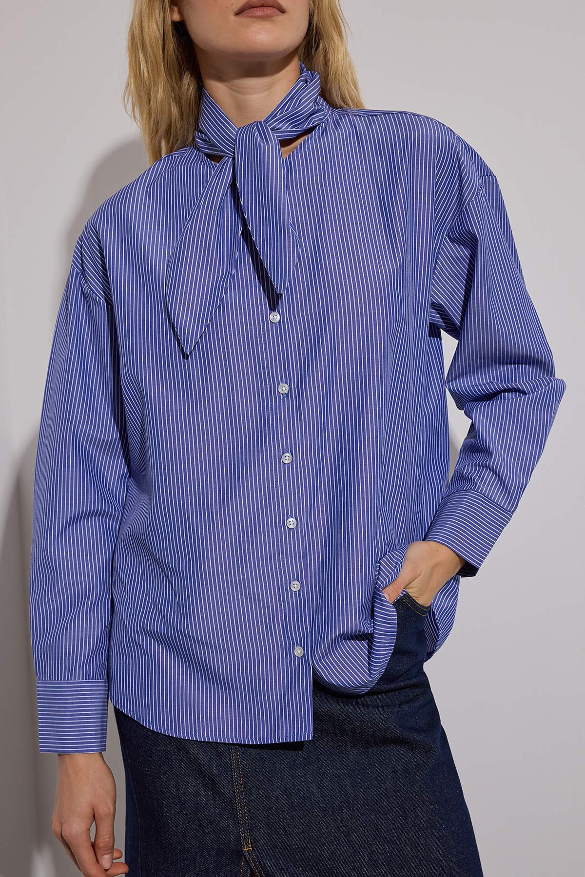 Trendyolmilla  Lacivert Çizgili Fular Bağlamalı Gömlek TWOAW26GO00046 - Görsel 5