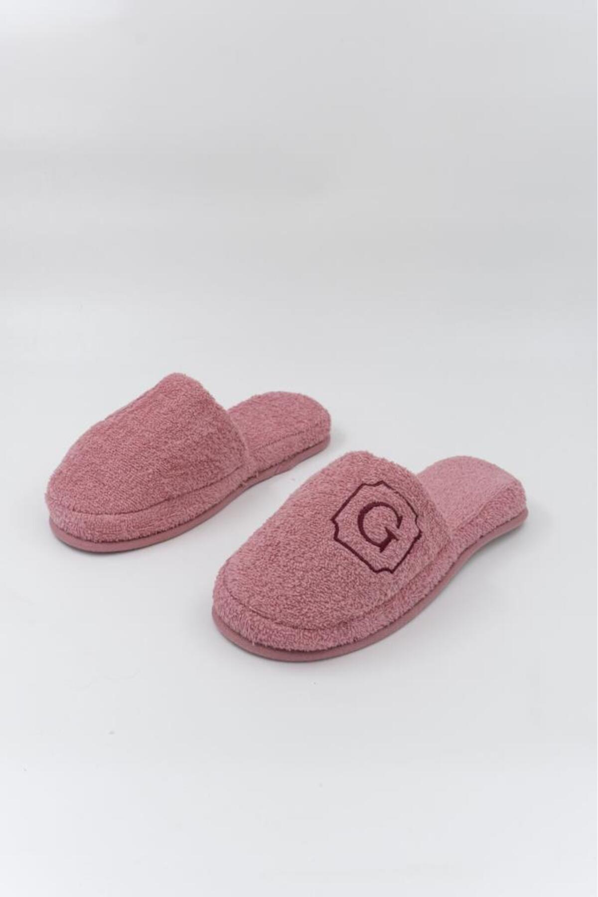  دمپایی حوله‌ای با حروف G - کفی ضد لغزش، قابلیت جذب آب بالا