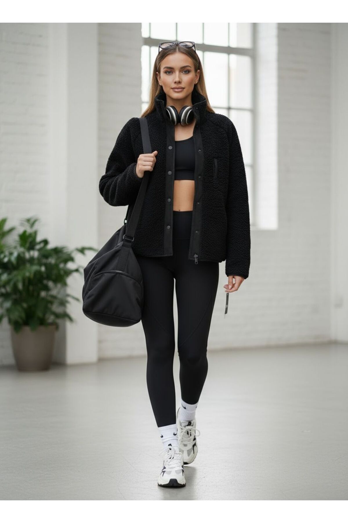 Grenj Fashion  Siyah Oversize Peluş Örme Spor Ceket - Görsel 3