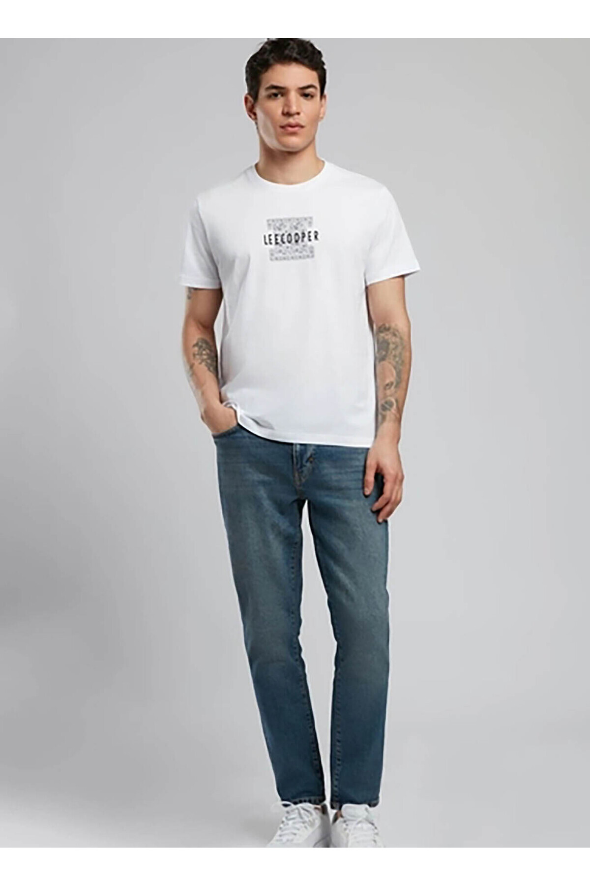 لی کوپر شلوار جین مردانه جک کمر معمولی، اسلیم کات، لگ، آبی روشن