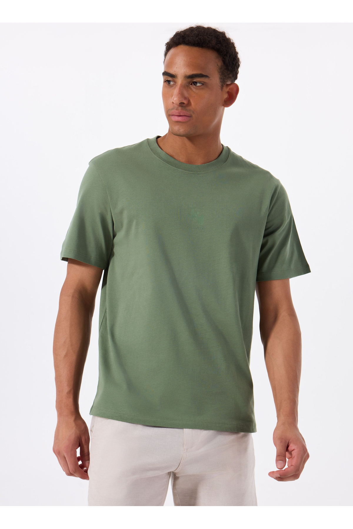 جک اند جونز تی شرت مردانه سبز تیره یقه گرد 12288374_JPRBLULOGO TEE SS CREW NEC