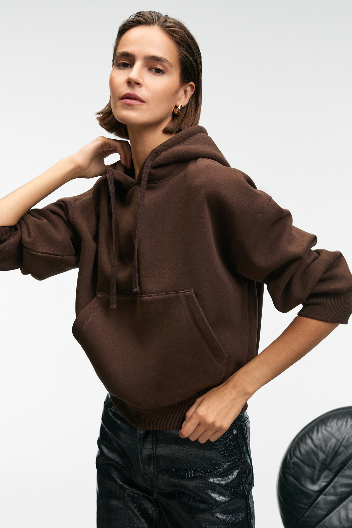 GRIMELANGE  SELENE Kadın Kapüşonlu Kangru Cepli Regular Fit Kahverengi Sweatshirt - Görsel 4