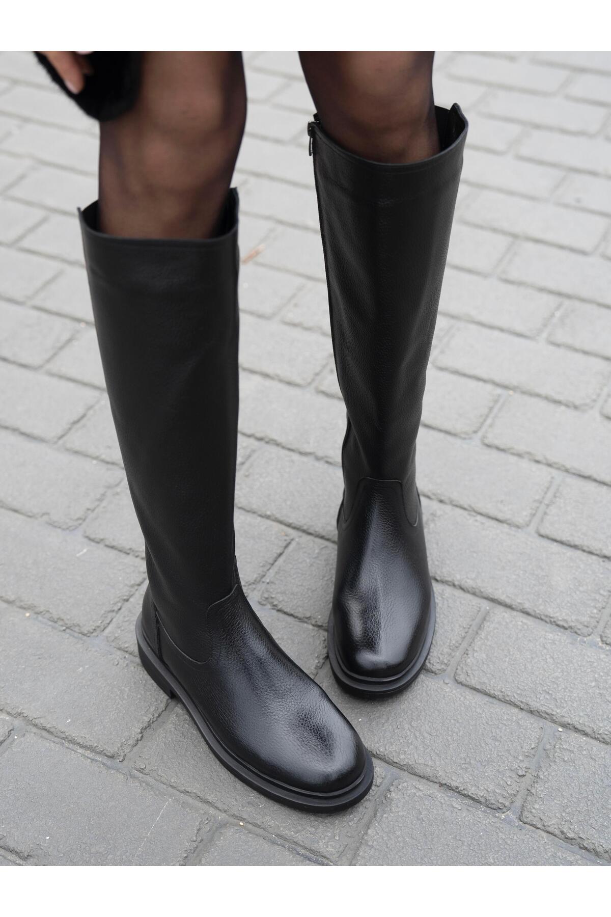 ECENİN BUTİĞİ  Akpom Siyah Hakiki Deri Çizme - Görsel 3
