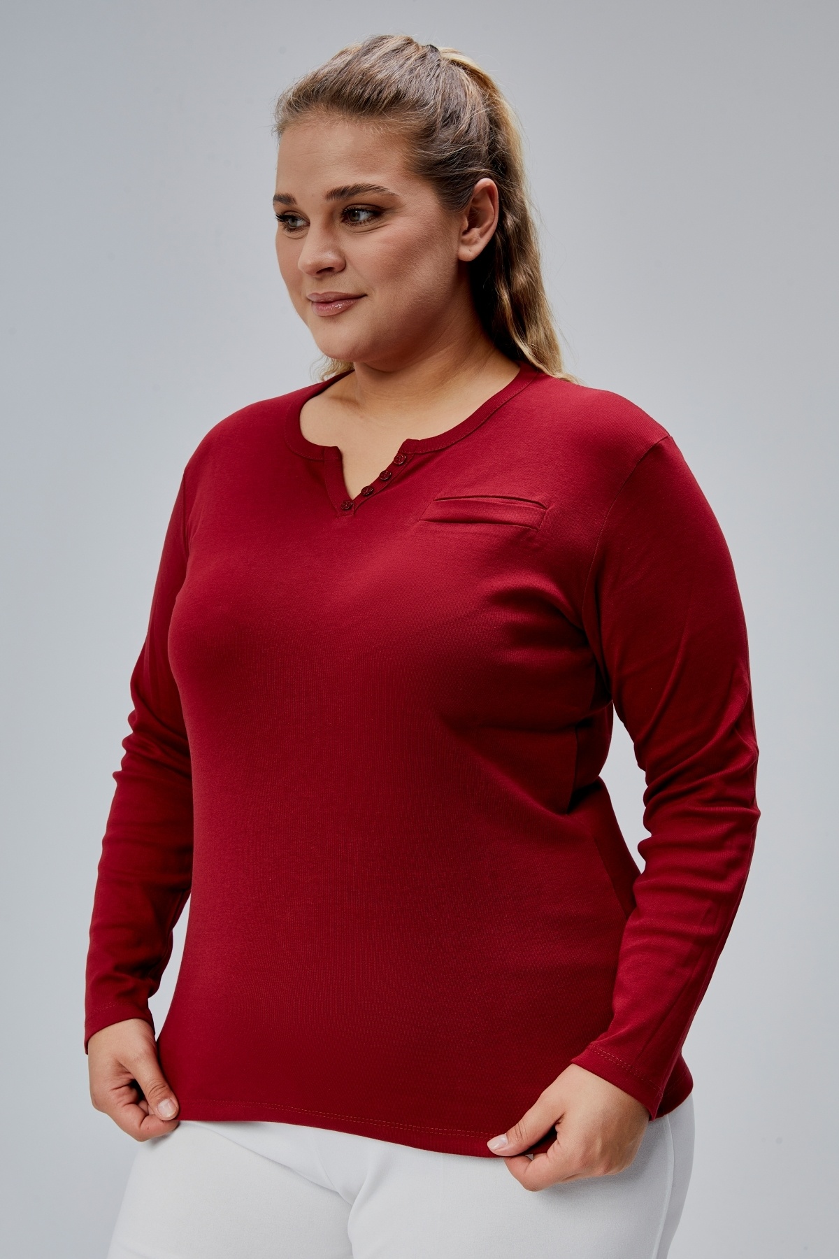 BANEGA  Curve Büyük Beden %100 Pamuklu Likralı Bisiklet Yaka Basic Düz Uzun Kol Bordo Bluz - Görsel 4