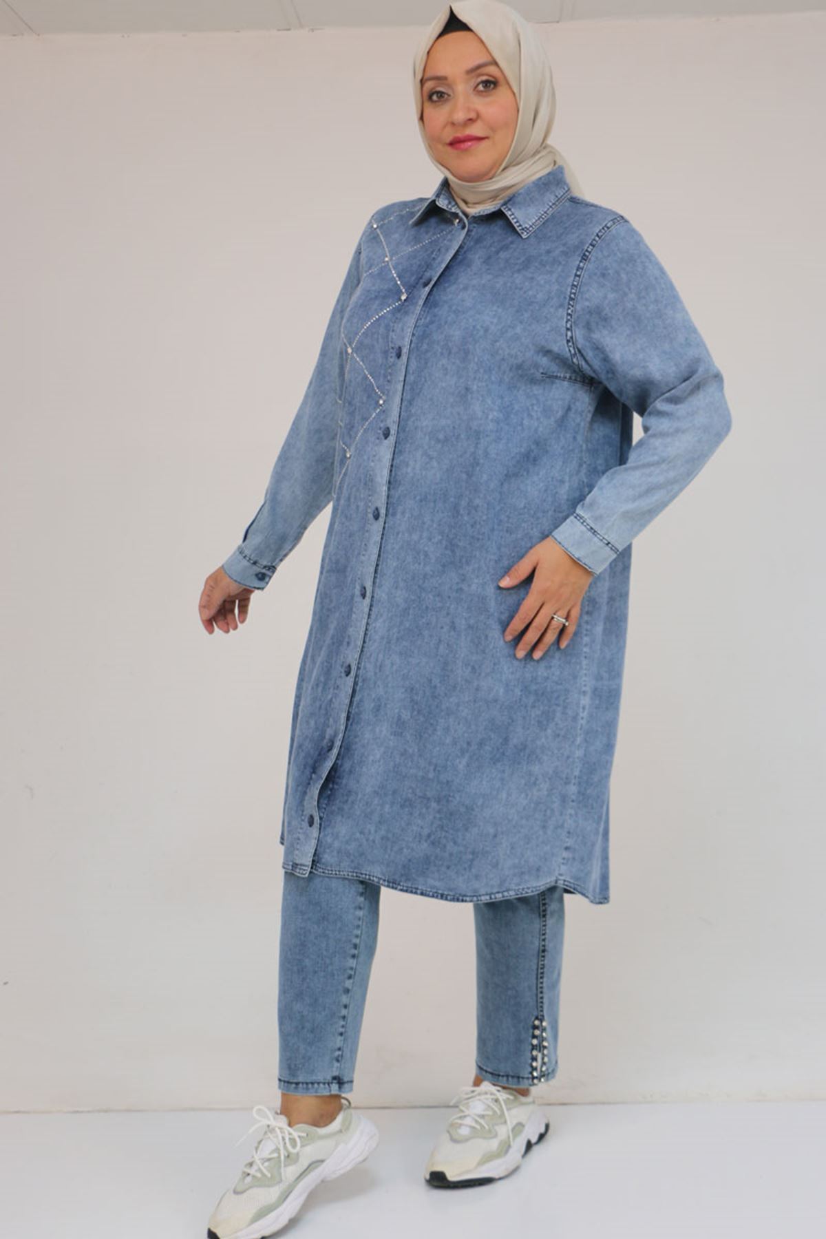 Eslina 58123 Büyük Beden Önü Taş Detaylı Kot Düğmeli Tunik - Lacivert